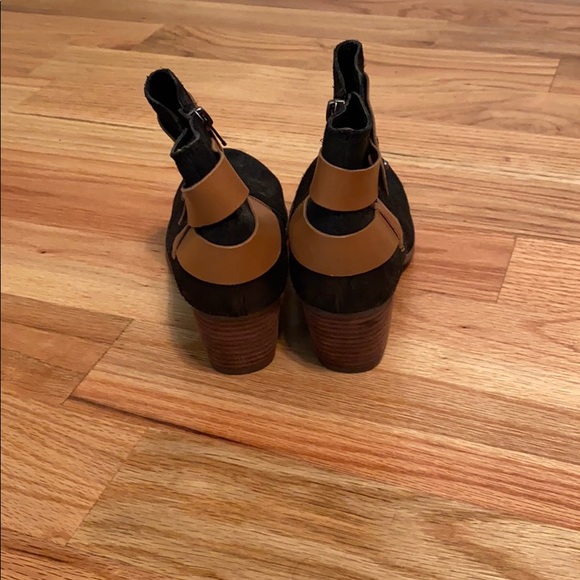 Dolce Vita black booties - Picture 3 of 5